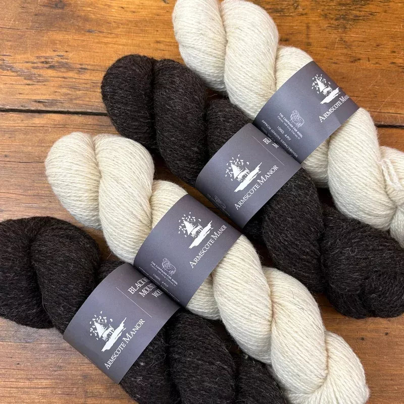 Armscote Manor 4ply Wool yarn