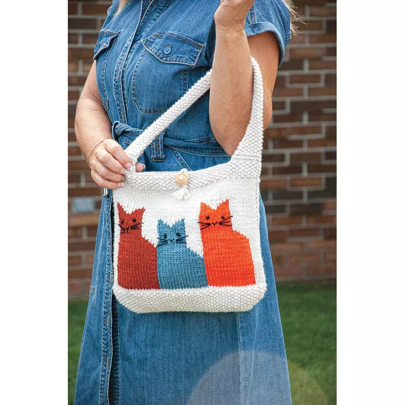 Cat Lover’s Knit Bag